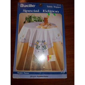 Vintage Bucilla Table Topper Embroidery Craft Kit 63345 Meadow Flowers 1992 NIP‎